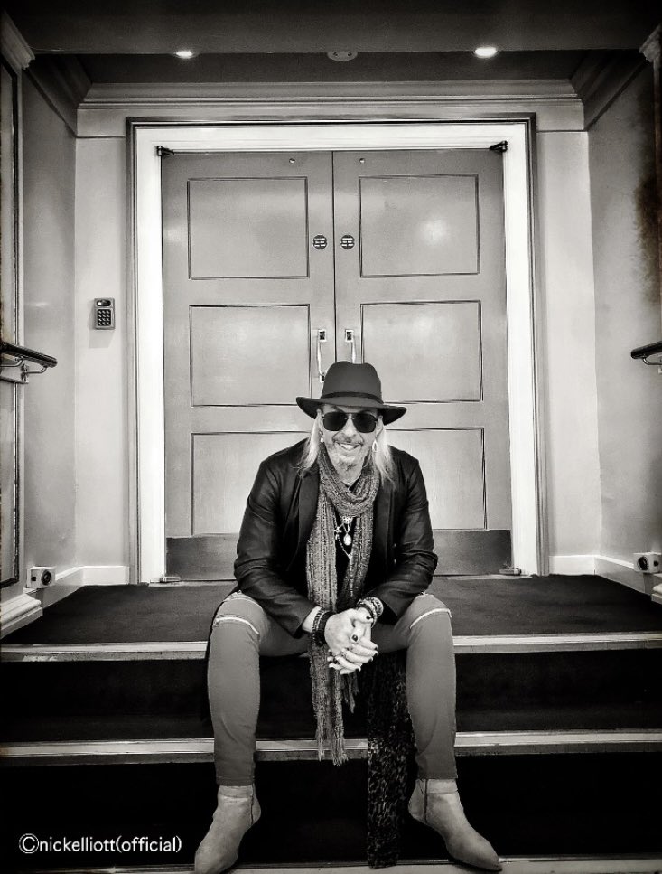 nickelliottinfo's tweet photo. It’s a podcast kinda weekend
@nickelliottrock
@nickelliottinfo
@nick_italian
@elliott_usa
#weekend #weekendvibes #saturday #podcast #podcaster #podcastersofinstagram #weekendvives #nickelliottrock #nickelliottinfo #nickelliottrockartphotographer 
nick elliott rock art photography https://t.co/3P9n5fn8Z0