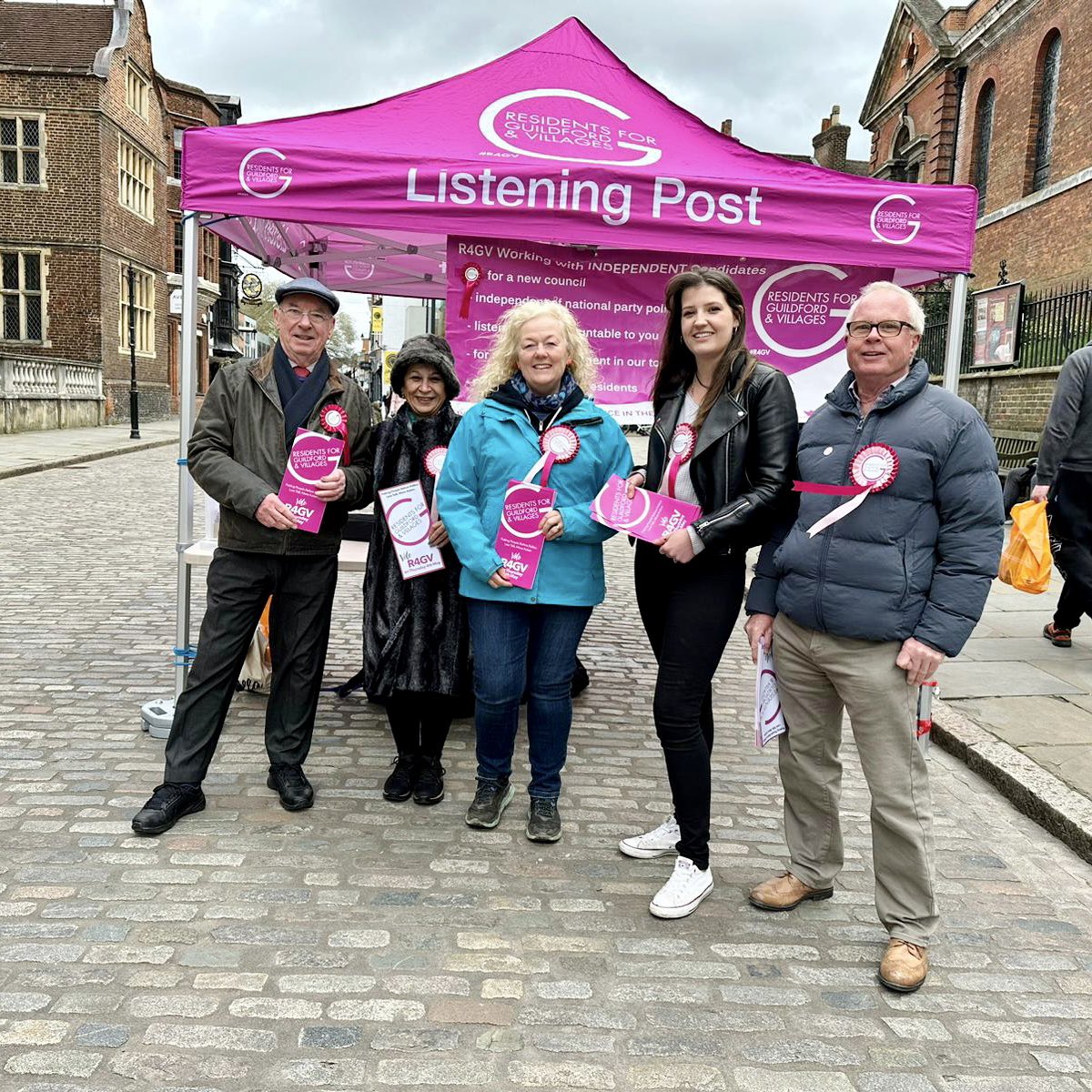VoteR4GV's tweet photo. 🗣️👂 The Listening Post is out on the High St again today from 9am - 3pm. The Children's Business Fair is also on the High St, come meet the next generation of entrepreneurs 🗣️👂

#Guildford #R4GV https://t.co/ivQ3syWev4