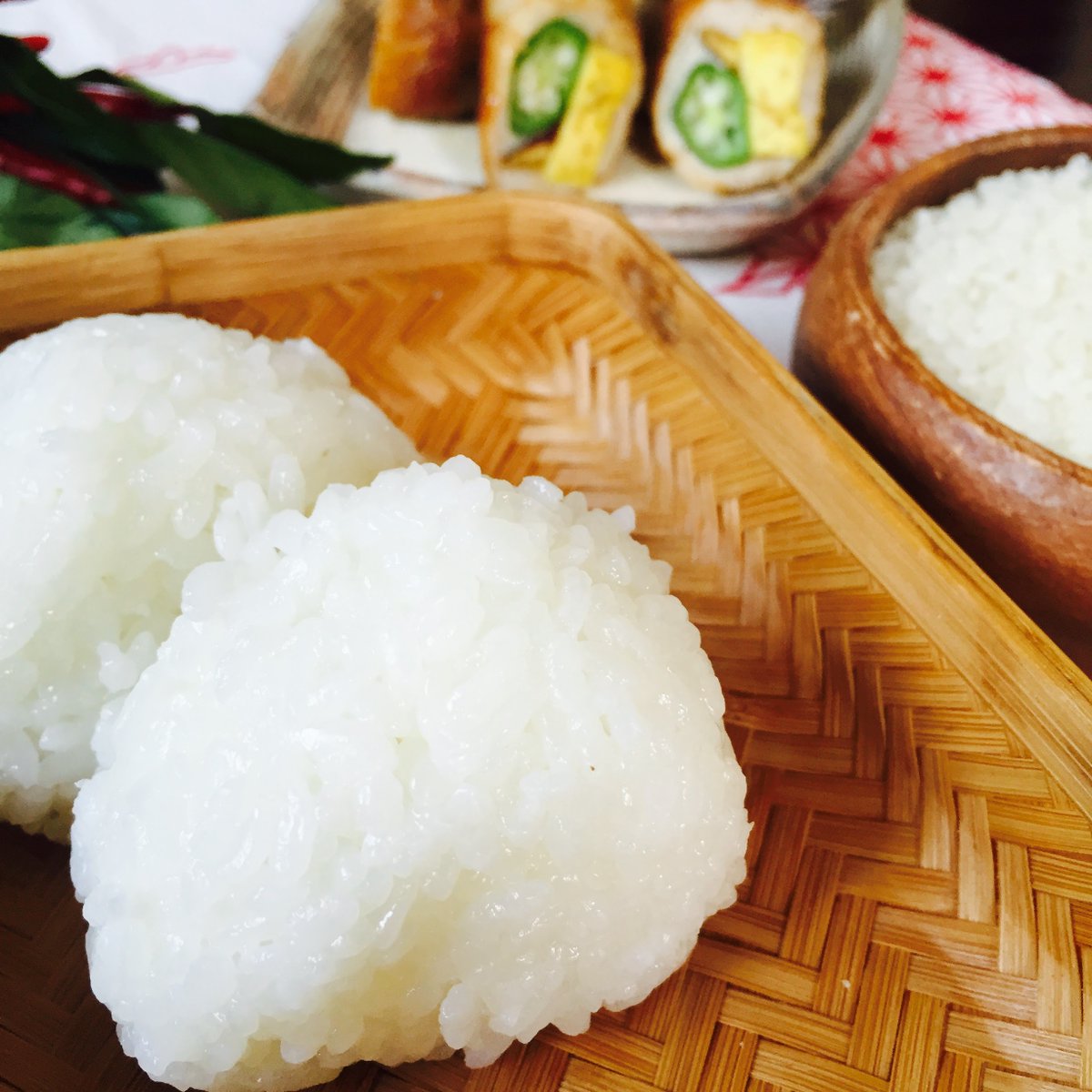 moriben_friday's tweet photo. 【出店のお知らせ】
4/30（日）、大阪・中津　キタの北ナガヤの #2023春の露地庭市 に出店させていただきます！
細い小径にぎゅぎゅっとたくさんのお店がひしめく雰囲気たっぷりのイベントです。ぜひ気軽にお立ち寄りください！
https://t.co/dy8gg4ivlS https://t.co/2dOCzwW5nx