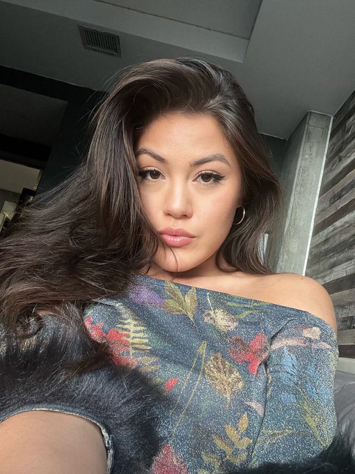 DUCKLIPS https://t.co/hm9nnxKiMI