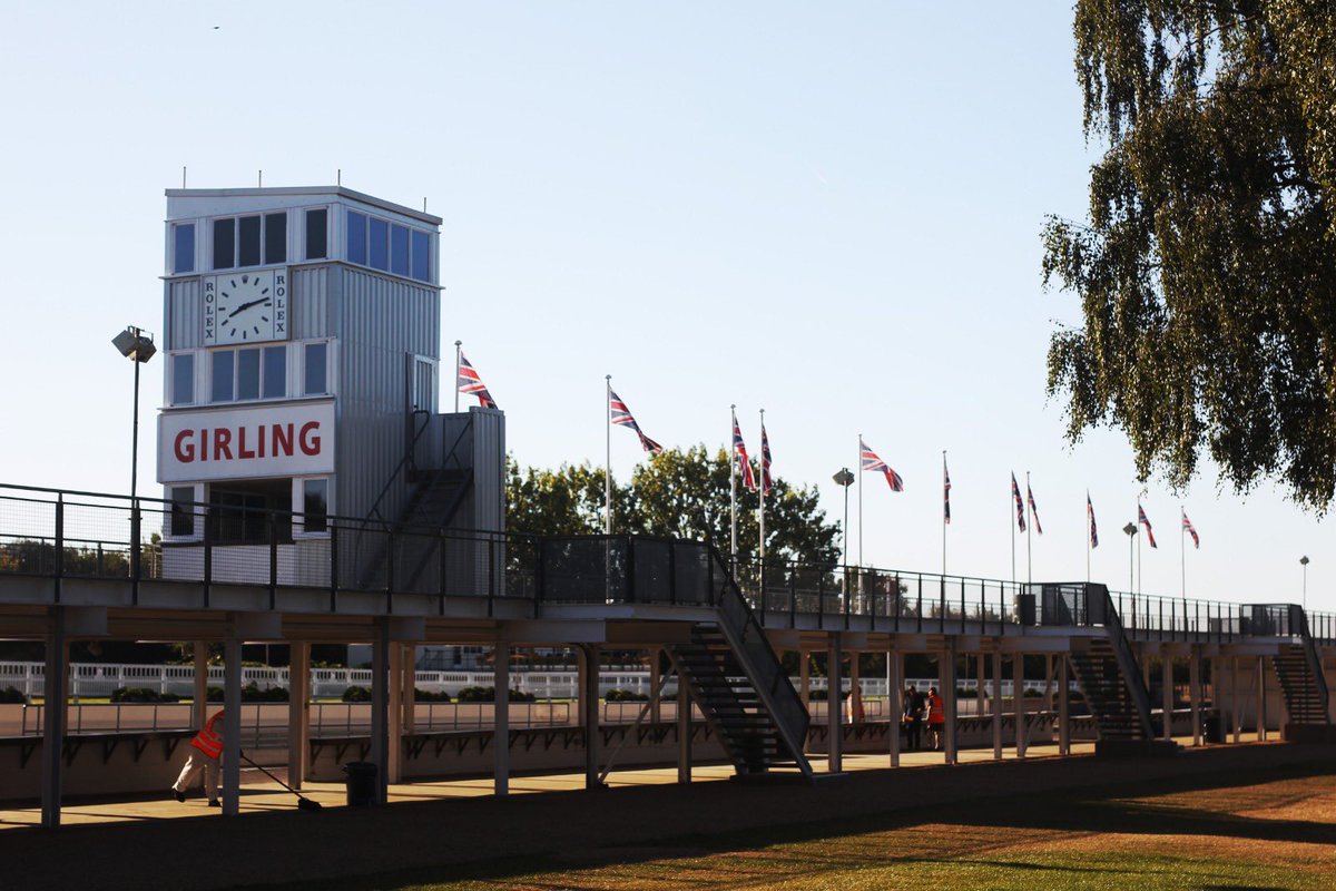 BARC (@officialbarchq) on Twitter photo Memory lane awaits 🔙
It’s time for day one of the <a href="/GoodwoodMC/">GoodwoodMotorCircuit</a> 80th Members’ Meeting!
Entry List 🚘 bit.ly/40bEf2c
Live Timing ⏱️ bit.ly/3UFkQpj
Timetable 📋 bit.ly/3L16tIN
Watch 📺 bit.ly/3MFPFs5
#BARC | #80MM Memory lane awaits 🔙
It’s time for day one of the <a href="/GoodwoodMC/">GoodwoodMotorCircuit</a> 80th Members’ Meeting!
Entry List 🚘 bit.ly/40bEf2c
Live Timing ⏱️ bit.ly/3UFkQpj
Timetable 📋 bit.ly/3L16tIN
Watch 📺 bit.ly/3MFPFs5
#BARC | #80MM