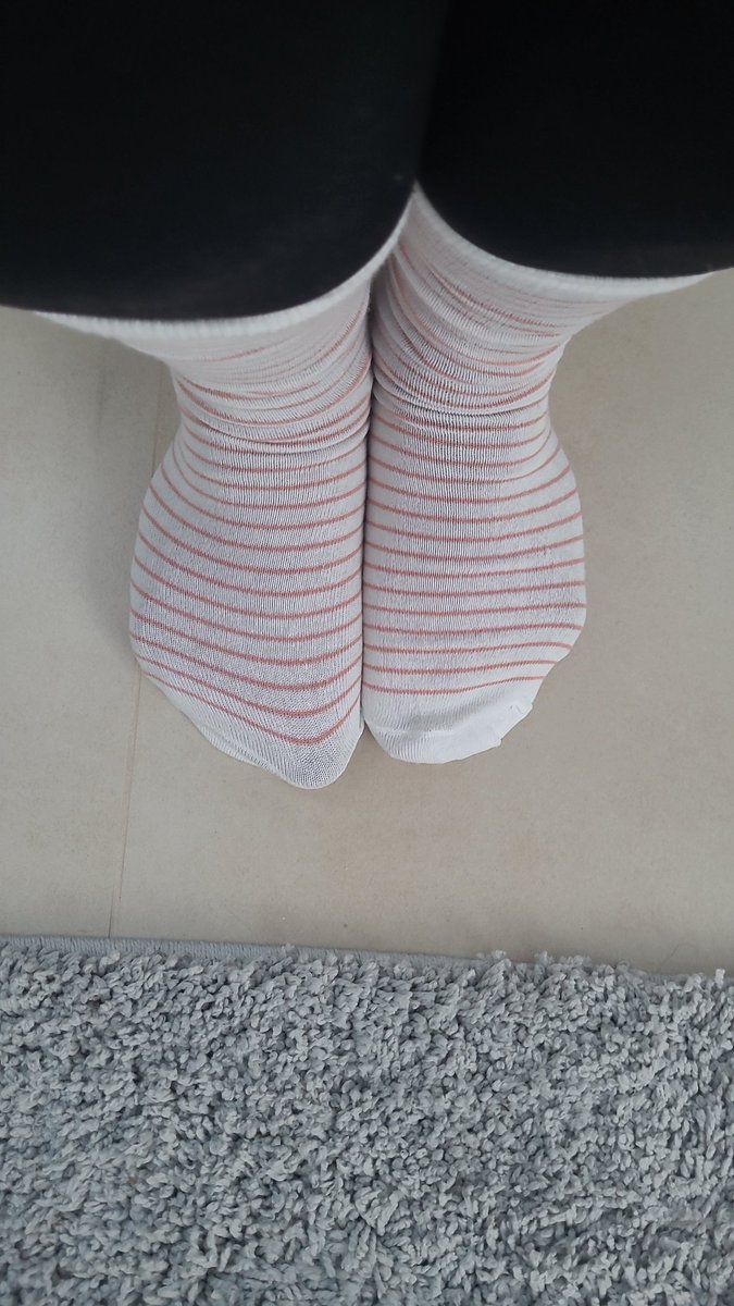 soekchenQQ's tweet photo. Good morning in the morning 🥰 I hope everyone got a good start for today 💋❤️

#socks #fetish #socksfetish #smellfeet #feetlovers #onlyfansgirl #onlyfansbabe #feet_lover #feetpic #German #onlyfans #feet #feetfetish #feetlove https://t.co/gn7yKDFLco