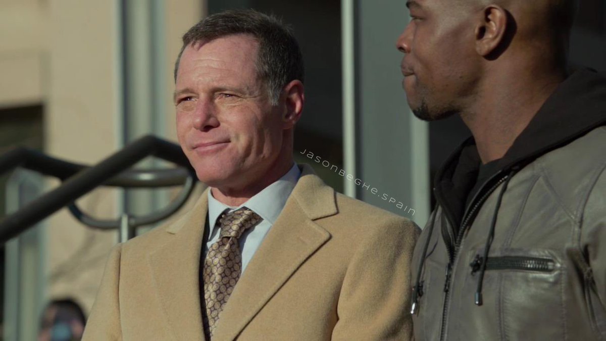 BegheSpain's tweet photo. Sonriendo al fin de semana 😁
✨
#jasonbeghe #jasonbeghespain #onechicago #sgtvoight
#onechicagoworld #onechicagofamily
#nbconechicago #nbcchicagopd #cpd #hankvoight #wolfentertainment #lifeonset 
#chicagopd https://t.co/UzydzdOoek