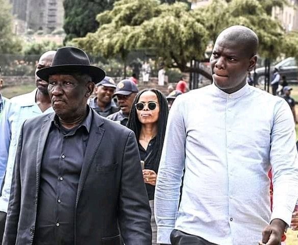 Minister of High Octane (C8H18) 🇿🇦 | 🇷🇺 tweet media