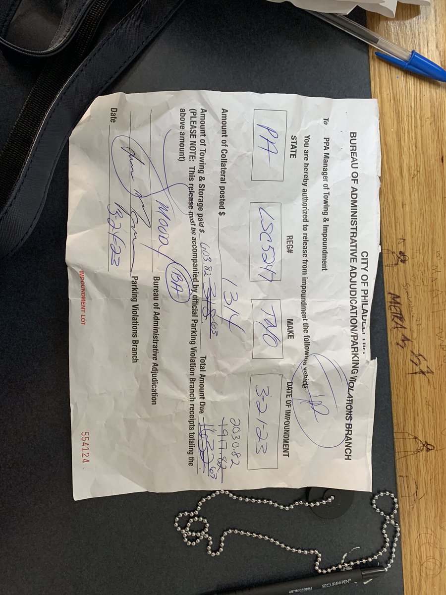 MS_LIVIN_LIFE's tweet photo. @PhilaParking Why y’all get to take people for their hard earned money https://t.co/HQsHWcrf57