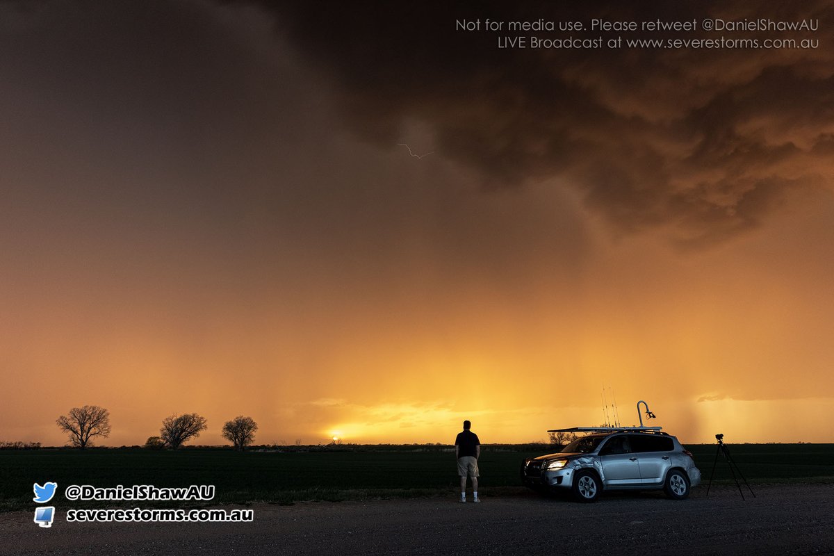 DanielShawAU's tweet photo. A marginal chase today in Kansas USA (14th April, 2023) but the colours were simply magnificent around sunset. Captured near the township of Chase.

Follow these storm chasers live via https://t.co/NYHSOgbcUn
Full Gallery via https://t.co/fnvc2tDDzr https://t.co/GxNi5I6Olf