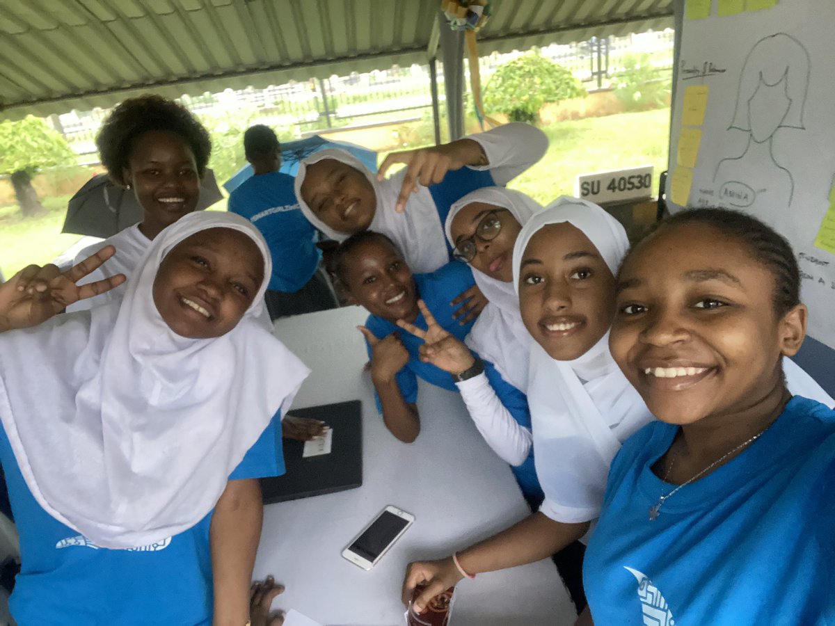 smartgirlzinict's tweet image. Moments before exhibition🎉🎉
You are still not late and witness what our young innovators have in store🔥🔥
#smartgirlsinict2023 #innovation #techforgirls