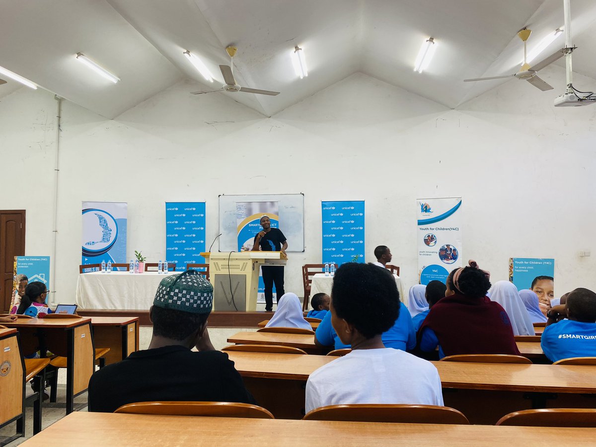 smartgirlzinict's tweet image. Moments before exhibition🎉🎉
You are still not late and witness what our young innovators have in store🔥🔥
#smartgirlsinict2023 #innovation #techforgirls