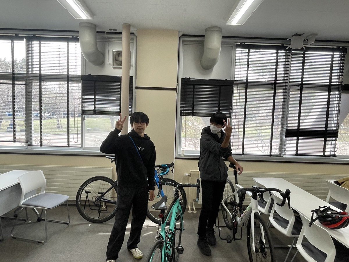 murorancc's tweet photo. 本日のサークル紹介🚴‍♂️
たくさんの方のご参加ありがとうございました✨
明日もN103号室にて14時から行います！
試乗体験も行っておりますので遊びにきてください〜 https://t.co/9arqVUDvGy