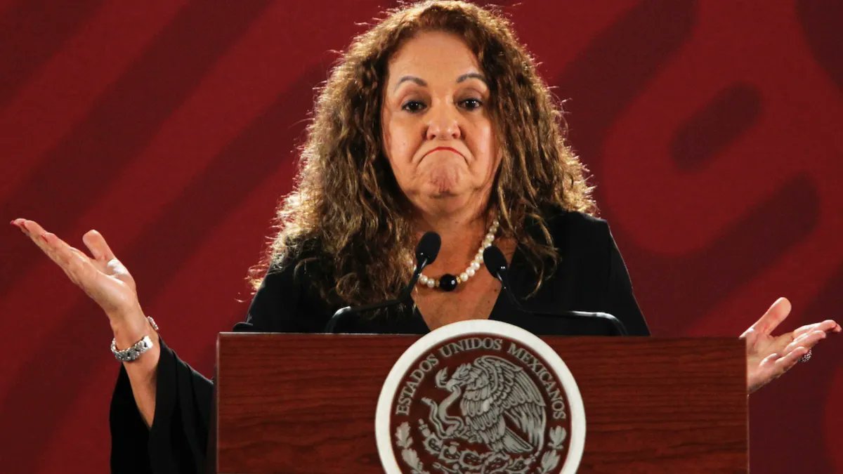 MrLotario's tweet photo. Nunca olvides la cara de la pendeja @SanjuanaNotimex que dice ser periodista, y ha sido la peor que le ha sucedido al periodismo en México.
Por su culpa, el mundo ha perdido a una de las agencias informativas más importantes.
#NOTIMEX #RIPNOTIMEX https://t.co/u7xfD9rE1h