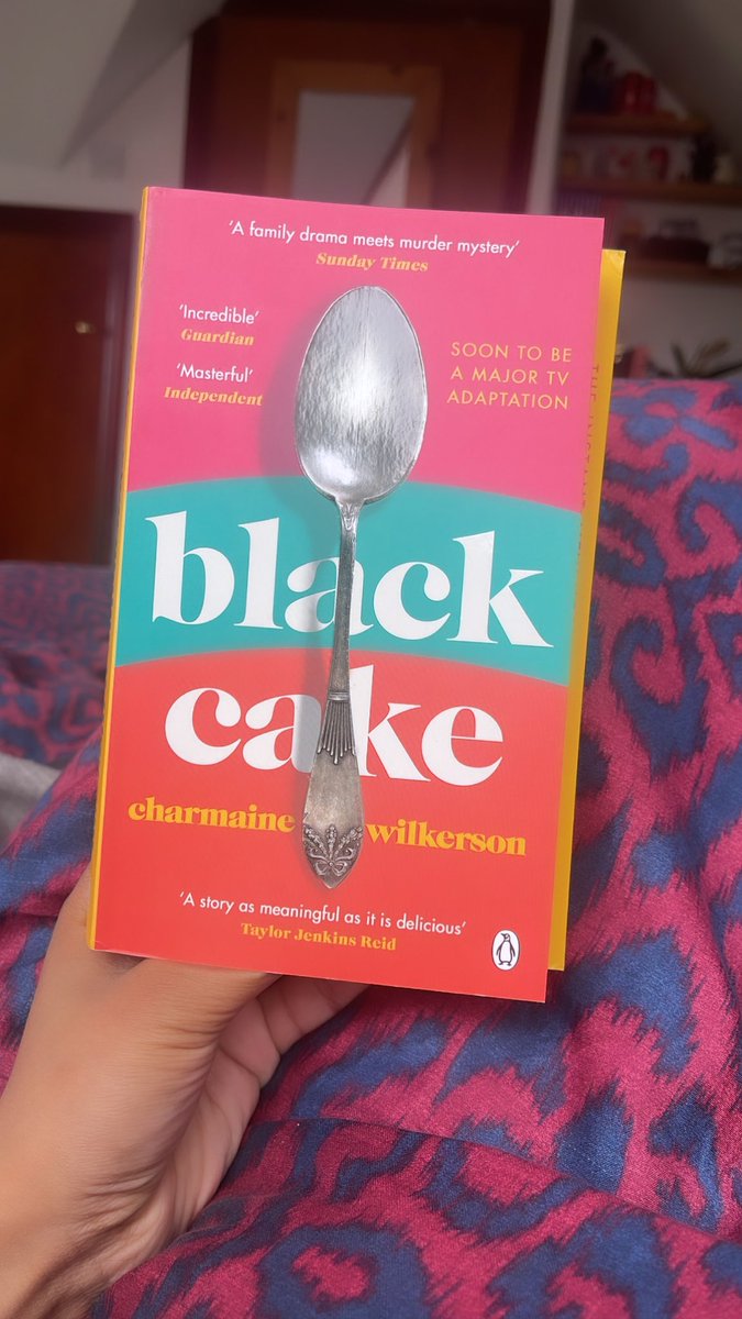 Time to start a new book! Looking forward to this one 😻

#BlackCake @charmainewilkerson