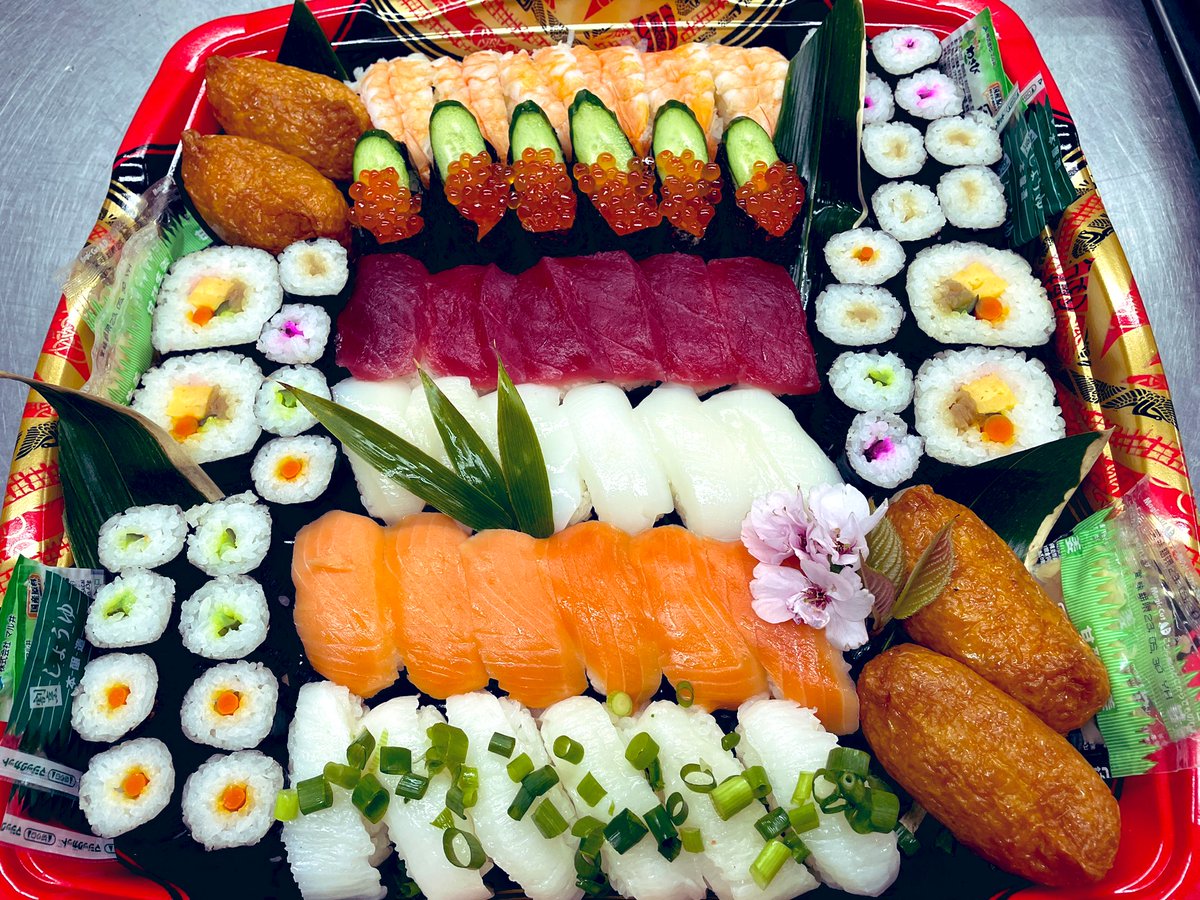 azuminodelideli's tweet photo. #本日のお弁当🍱　ご飯ものは別盛り、おかずの折詰も承ります。#安曇野デリデリ　#手作り惣菜 #安曇野 #穂高 #長野 #弁当 #仕出し  #量り売り #配達 #折詰　#お祝い https://t.co/aCkOizRJ0t