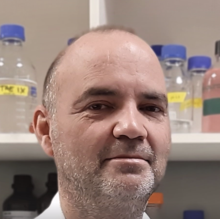 🔷 No te pierdas la entrevista a nuestro compañero David Cano sobre el bulo que relaciona el autismo con las vacunas.

📌 Puedes escucharla en <a href="/CanalSurRadio/">Canal Sur Radio</a> (a partir de 11:20 min):

▶️bit.ly/3zZkvEj