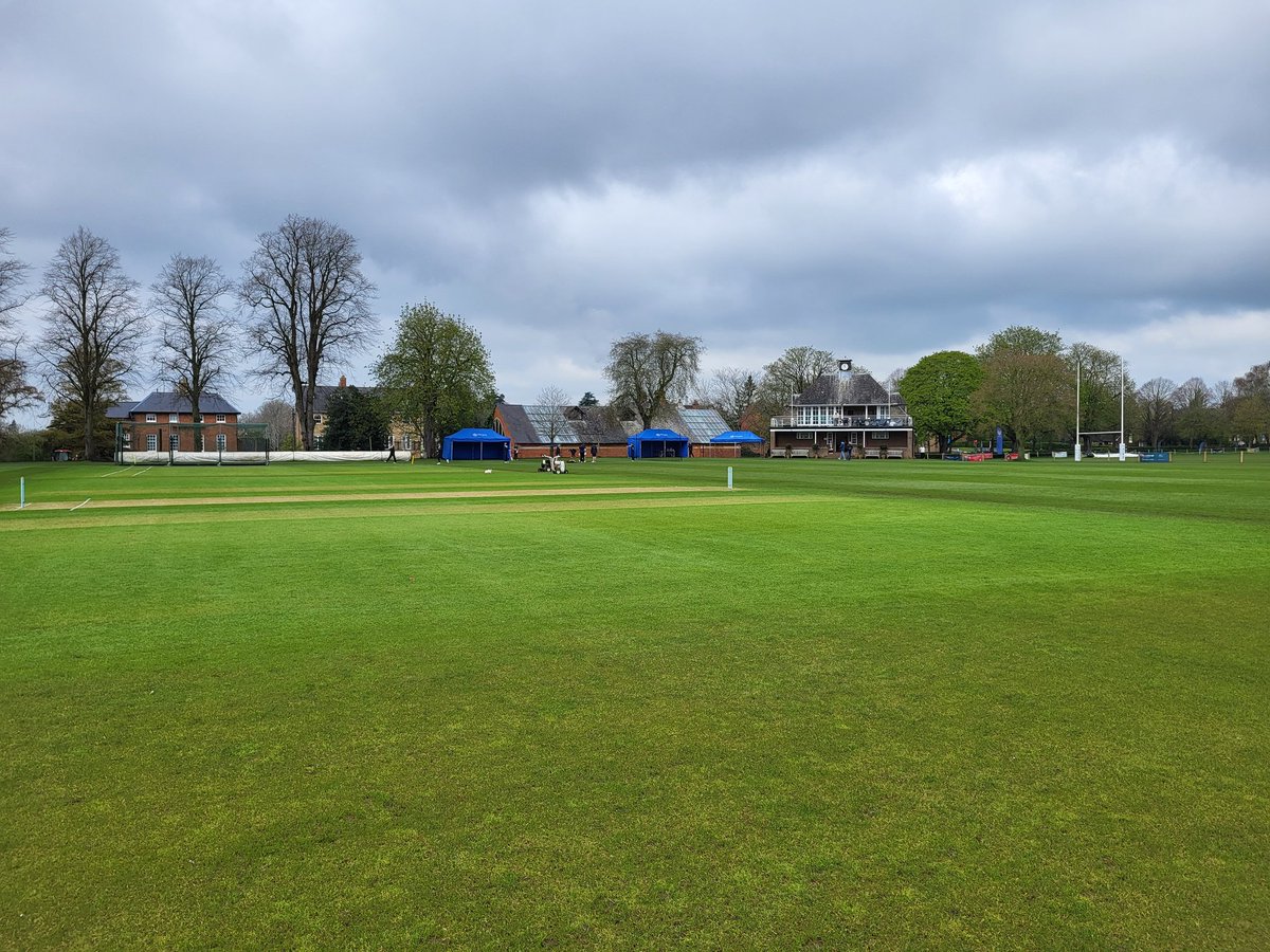LCCCAcademy's tweet photo. Thank you to @RugbySchool1567 and @nick_tester for hosting our academy/u18s today. To get some form of cricket in with the weather as it is is a testament to you and the groundstaff.
#academyofcricket #countytogether https://t.co/3ja8sDGkiW