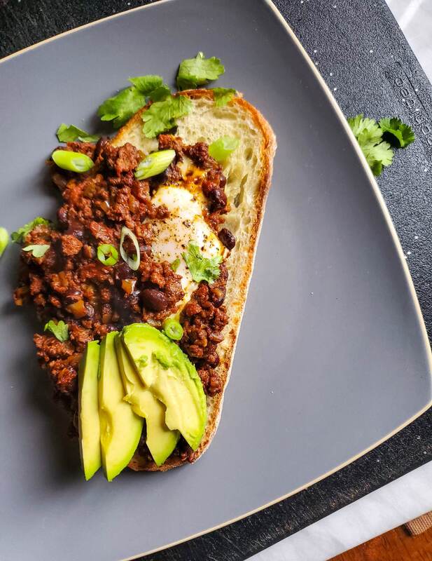 Happy Saturday! What's for #breakfast / #brunch ?

Curried Lentils & Eggs
thehappyveg.ca/recipes/currie…
Chili Eggs
thehappyveg.ca/recipes/chili-…

#vegetarian #recipes #weekendbrunch #weekendeats #breakfast #eggs #eggsforbreakfast #goodeats