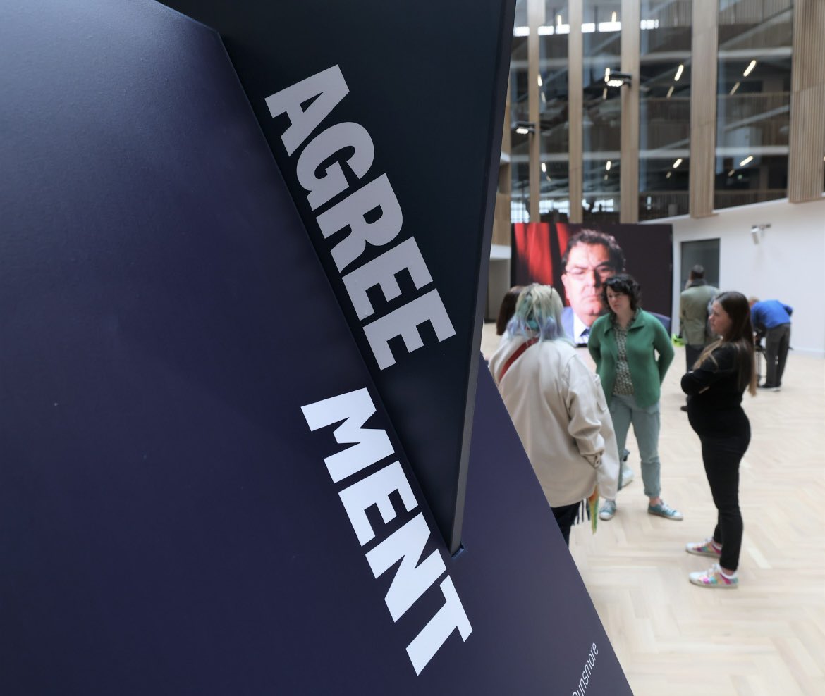 Ulster Presents (@ulsteruniarts) on Twitter photo Yesterday was our media launch for AGREEMENT by Amanda Dunsmore. Now open daily from 9am to 6pm (except Sunday, 12-6pm) til Thursday 20 Apr. Visit it <a href="/UlsterUni/">Ulster University</a> Belfast Campus where campus navigators will guide you. Thanks <a href="/HeritageFundUK/">The National Lottery Heritage Fund</a> and @quartosisters Images: Press Eye Yesterday was our media launch for AGREEMENT by Amanda Dunsmore. Now open daily from 9am to 6pm (except Sunday, 12-6pm) til Thursday 20 Apr. Visit it <a href="/UlsterUni/">Ulster University</a> Belfast Campus where campus navigators will guide you. Thanks <a href="/HeritageFundUK/">The National Lottery Heritage Fund</a> and @quartosisters Images: Press Eye
