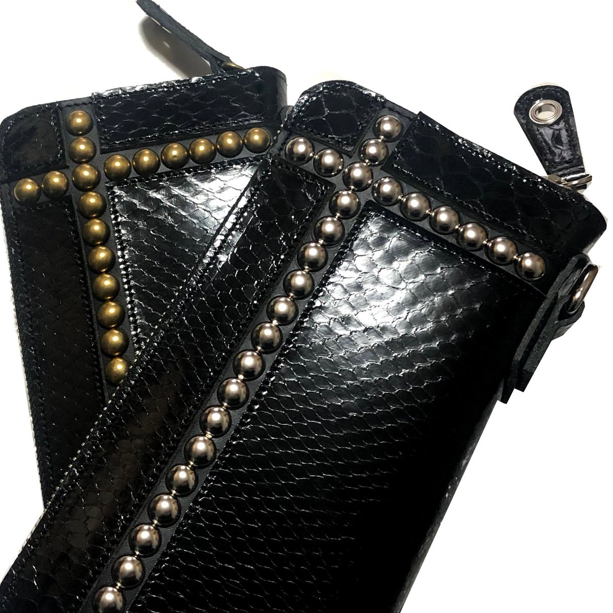 Build_Clothing's tweet photo. Build Snake Skin Long Wallet
https://t.co/MNgQfnGqOx
#buildclothing #wallet #leatherwallet #leather #snake #snakeskin #python #pythonskin #nickel #γγ«γγ―γγΌγΈγ³γ° #γ¦γ©γ¬γγ #θ²‘εΈ #ι©θ²‘εΈ #γ¬γΆγΌ #γγ€γ½γ³ #γγ€γ½γ³γ¬γΆγΌ #θ #θι© https://t.co/Xy4FEvEkq1
