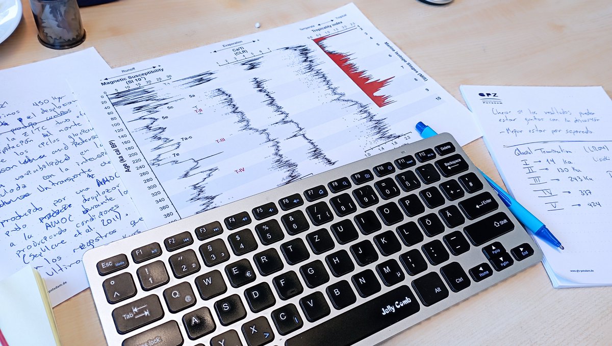 Friday: Working hard on my second PhD paper.  Trying to find changes in the rainfall of the last 400 thousand years in the Caribbean.
#Paleoclimate #Peten #Lakes #Caribeean #PhD #sciencefriday  
@tuBraunschweig