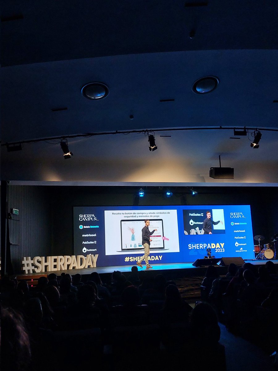 anagg89's tweet photo. Es genial volver a aprender de @JaviBalcazar #seo #SHERPADAY @sherpa_campus https://t.co/v4W77R7Jqu
