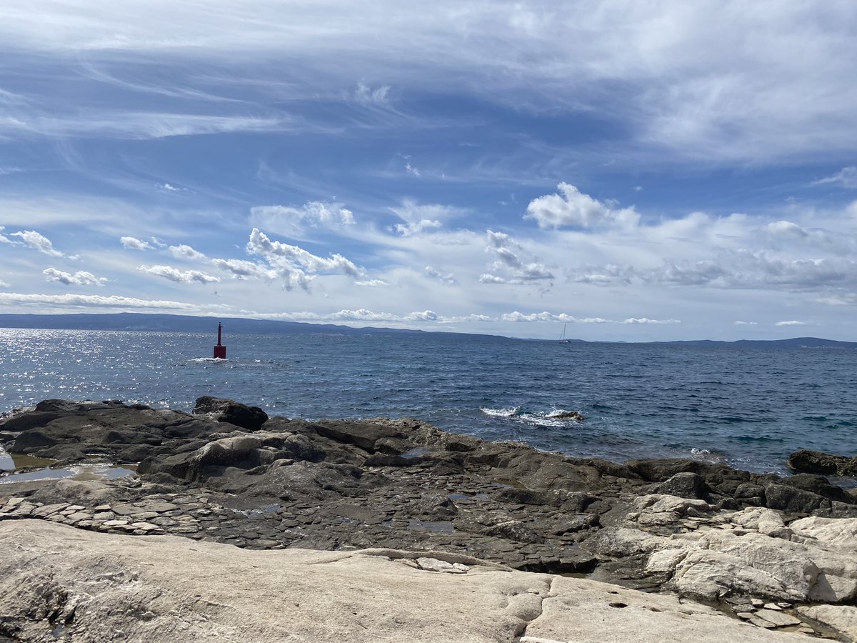 salplumb23's tweet photo. Even on your holidays you are thinking about your Virtual award highlight. #SWVirtualWard @Becsjlittle @drheinleroux @SusyRamesh @janey513 @EmmaMat79518606 @SWNHS https://t.co/fKGYX3KwL4