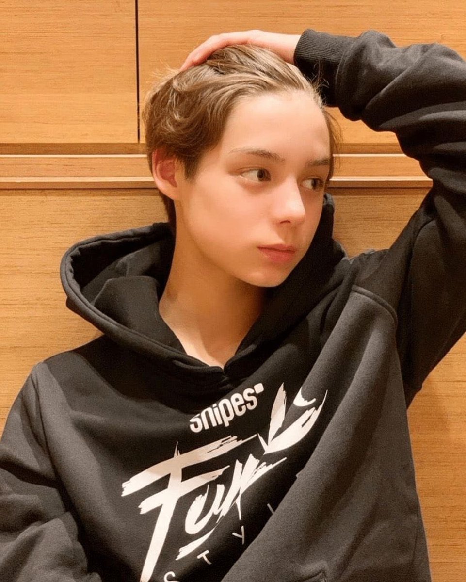 J'ai cours aujourd'hui, à bientôt.