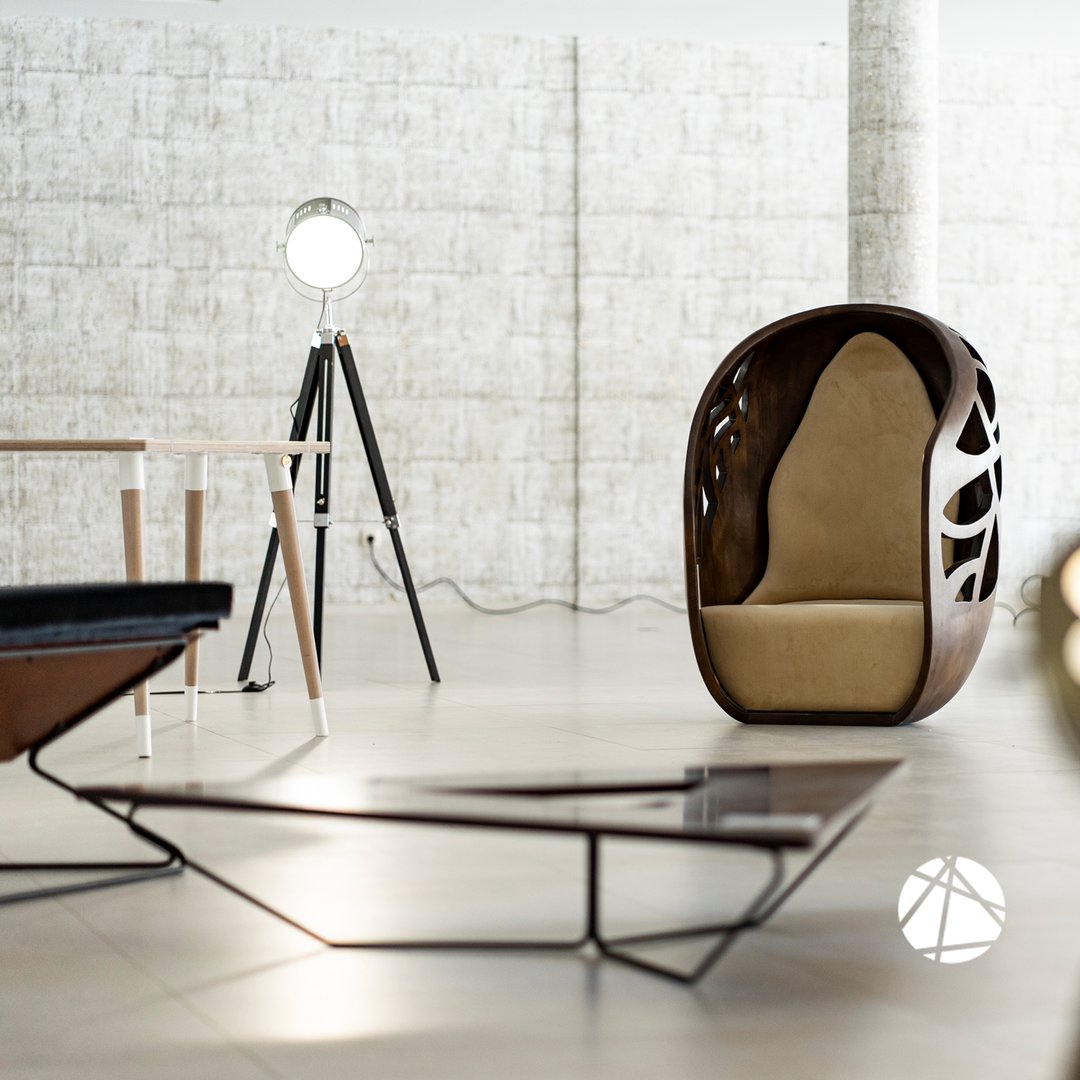 AD_bestofpt's tweet photo. When the design result is a work of art. 🤩
What a perfect match on this #WorldArtDay

#MadeInPortugalNaturally #AssociativeDesign #MadeInPortugal #TheBestofPortugal
#Furniture #Design #FurnitureDesign #Art #InteriorDesign
 @aimmpPT https://t.co/NTXZ6I5GlX