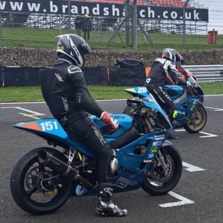 orwell_mc's tweet photo. We’re helping several race riders this season, including Nick and Haydon Smith who got their campaign off to a flying start, and Matt Finch who is racing again to promote men’s health after beating testicular cancer.
https://t.co/HZOuCJ2KSw
[Matt Finch photo credit: CWH Media] https://t.co/FevwERZ80L