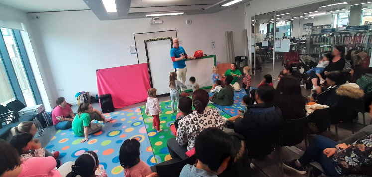 BarnetLibraries's tweet photo. Thanks to @CHICKENSHED_UK for a wonderful 'Tales from the Shed' session at Colindale library on Thursday! The children (and adults) really enjoyed themselves! ๐
#CreativeCommunitiesColindale #DiscoverYourLibrary https://t.co/mtwzp7BWgv