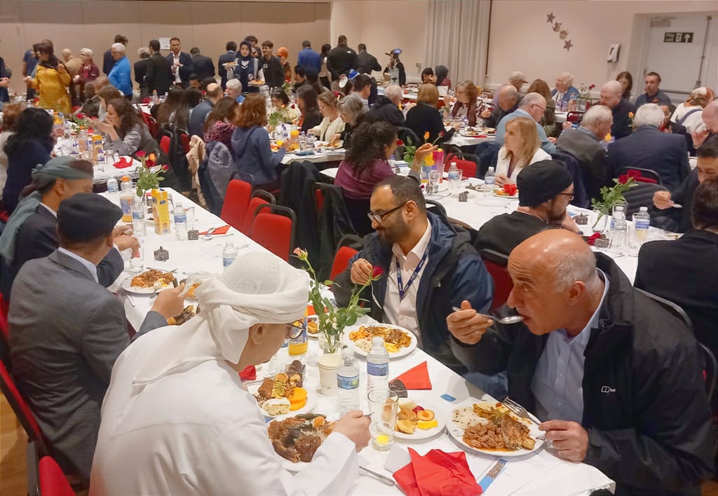 🎉🌟🌙 Dialogue Society Liverpool Branch was absolutely thrilled to host a Dialogue Iftar Dinner in collaboration with @SpacesofHope. We felt honoured by the presence of Mayor Steve Rotheram <a href="/MetroMayorSteve/">Steve Rotheram</a>, Chief Fire Officer <a href="/PhilGarrigan/">Phil Garrigan</a> <a href="/MerseyFire/">Mersey Fire</a> <a href="/UK_ISAR_TEAM/">UK ISAR</a>, Chief