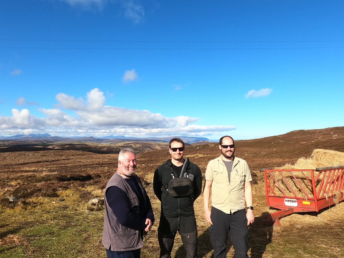 Last day doing fieldwork in Tongue!☀️
Starting off the day getting some scenic NW Highlands photos as a group.
Fantastic weather once again! The geology has also been very interesting⛰️
<a href="/frankiealoise/">Frankie Butler</a> <a href="/Gee_o_Joe/">Joe Armstrong</a> <a href="/iceice_bartek/">Bartosz Kurjanski</a> <a href="/UoAGeosciences/">School of Geosciences, University of Aberdeen</a> <a href="/abdngeology/">Aberdeen Geology & Geophysics</a>