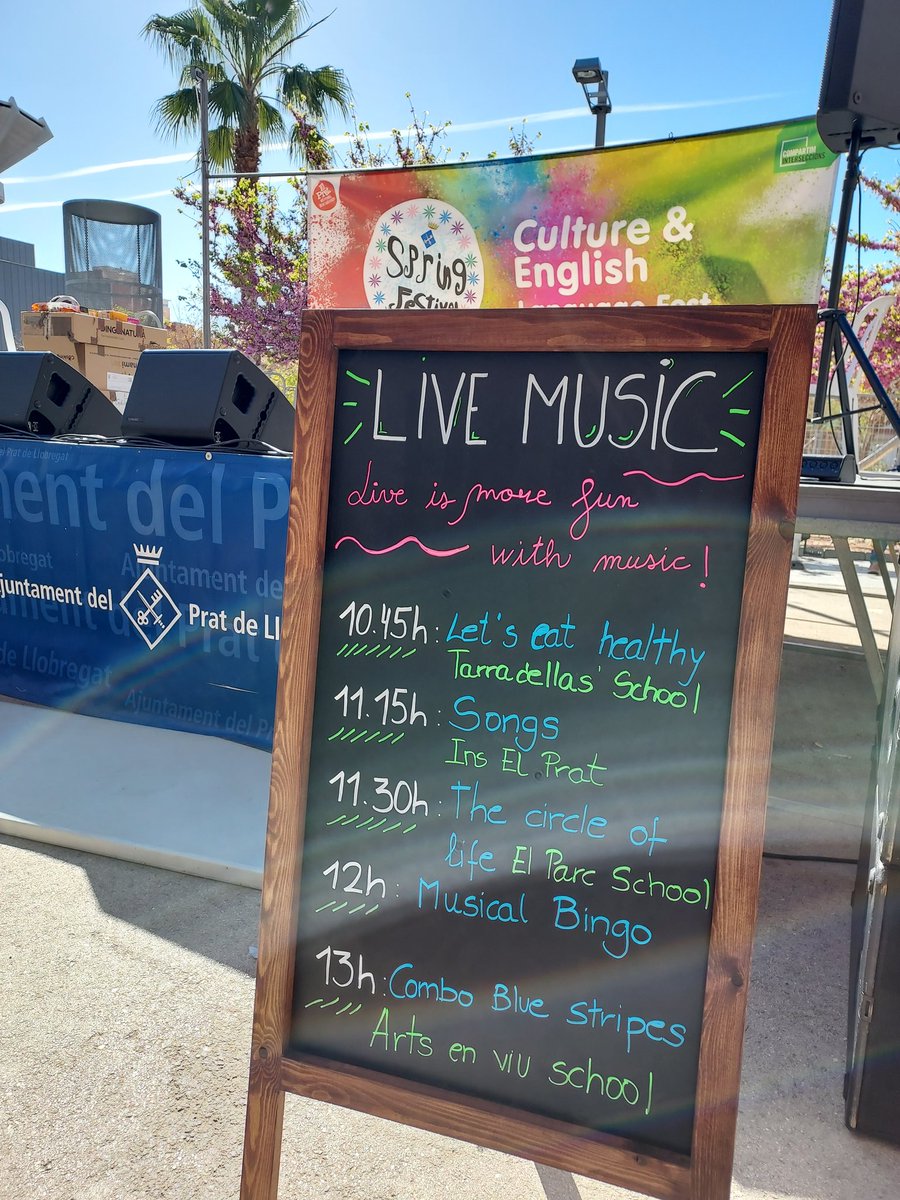 interseccions__'s tweet photo. Live music, bingo amb many activities all morning #Springfestivalprat @ElPratCultura @ElPratEducacio https://t.co/ThTARWzmPO