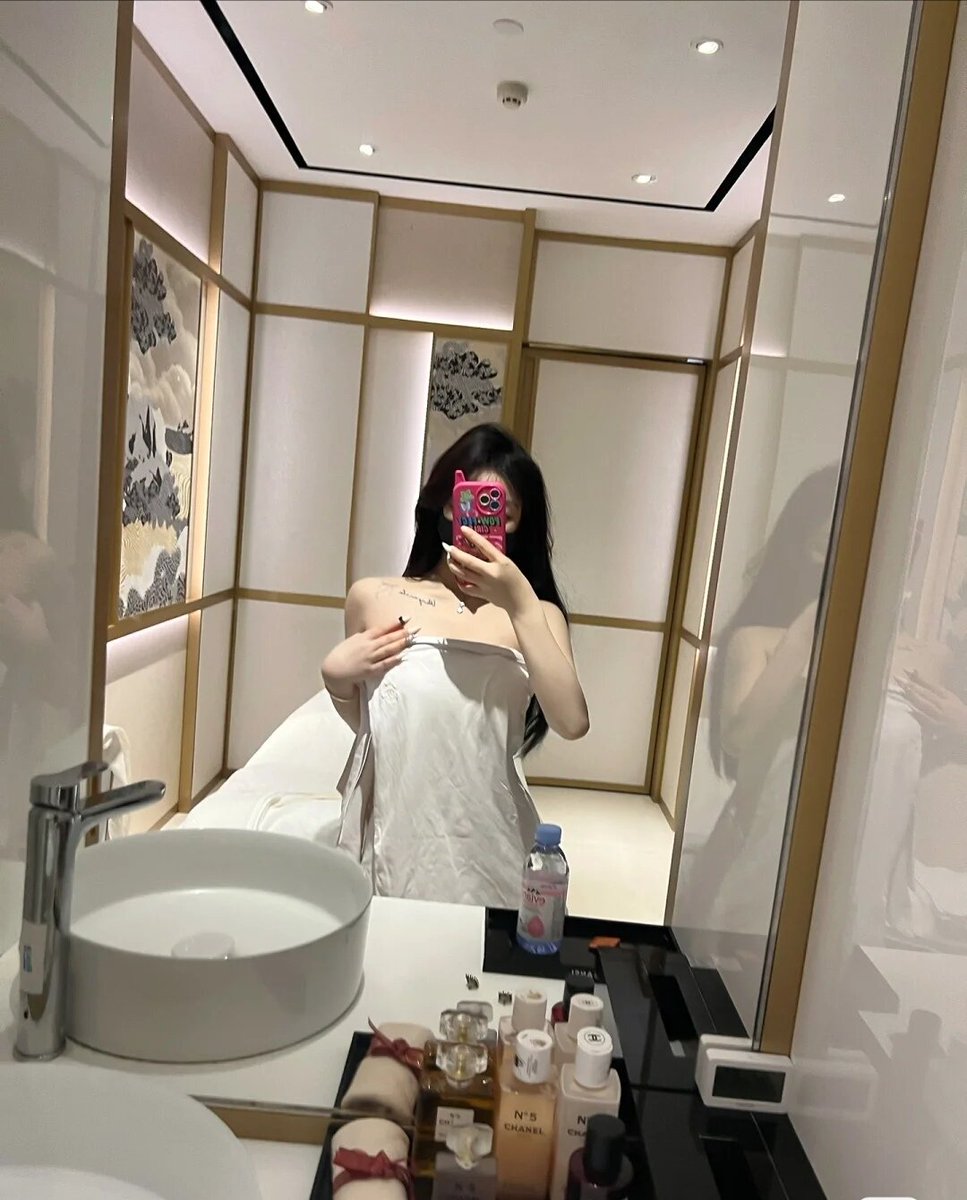 Kayla_Chouinard's tweet photo. 没有人可以一直陪着你  ＃太原 #太原资源 #太原spa #太原spa #太原学生 #太原cd #太原ts #太原伪娘 #太原按摩 #约炮 #约炮交友 #约炮软件 #约炮平台 https://t.co/BUZVyQp0ZW