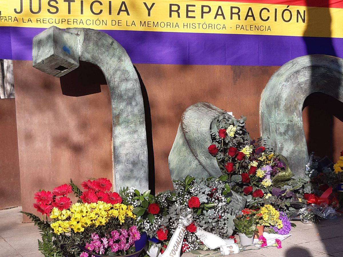 CGT SOV Palencia homenajea el 14 de abril, día de la República, a los guerrilleros y guerrilleras de la montaña palentina. Cómo grandes defensores de la justicia y la libertad.

#14DeAbril #DiaDeLaRepublica #14deabrillarepública