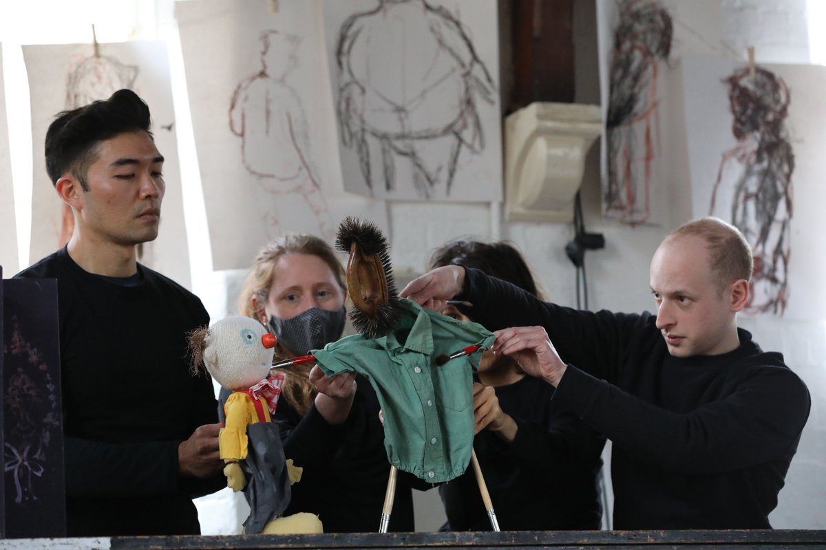 David Burchhardt (@dovidraphael) on Twitter photo Puppetry, joy and laughter!
Wonderful memories from <a href="/CuriousPuppetry/">CuriousPuppetSchool</a> 🧡
Photos: <a href="/Jemimayong/">Jemima Yong</a> Puppetry, joy and laughter!
Wonderful memories from <a href="/CuriousPuppetry/">CuriousPuppetSchool</a> 🧡
Photos: <a href="/Jemimayong/">Jemima Yong</a>