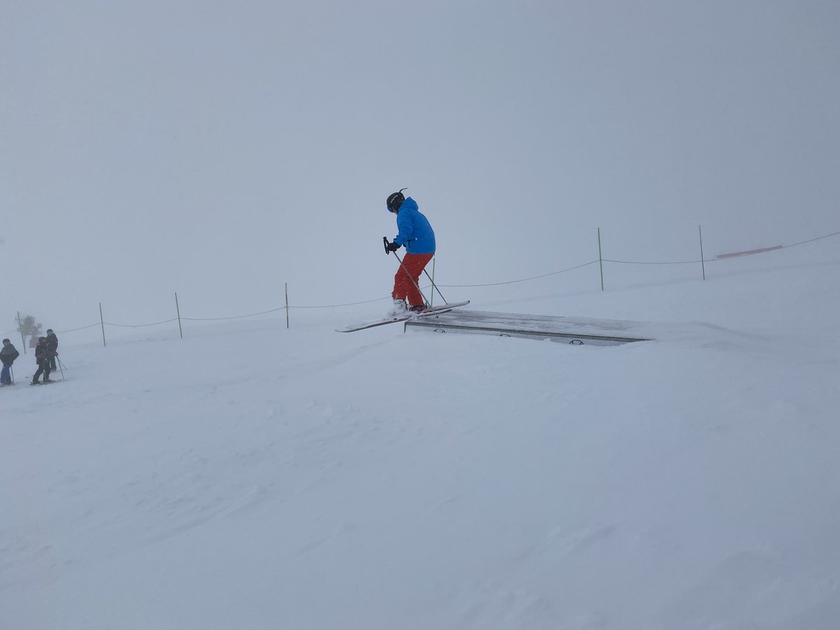 WHS_Snowsport's tweet photo. some impressive jumps from our advanced group on Thursday! https://t.co/PwnSdbh1s5