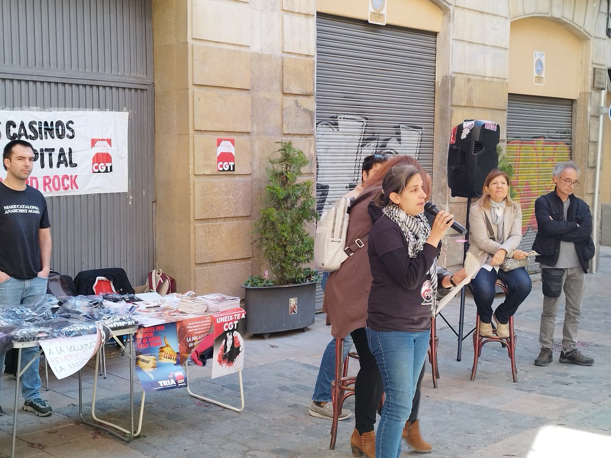 CGTReus's tweet photo. ✏️👶🏽 La @Srodril, de @CgtLaborals i @InterinesTeei, explica la lluita del personal d'atenció educativa (TIS, TEEI, EEE...) per la seva estabilitat i pel reconeixement de la seva tasca educativa, fonamental per una inclusió real als centres. https://t.co/iGOM2DfPyk