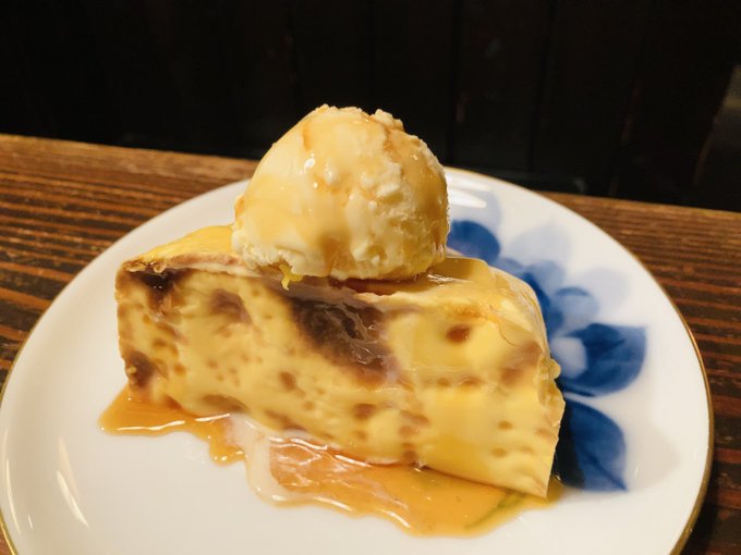 mpflute's tweet photo. i 西原珈琲店
ii 純喫茶ライオン
iii マリアージュ
iv Nook＆Cranny
#プリン https://t.co/cMSJr9UjVE