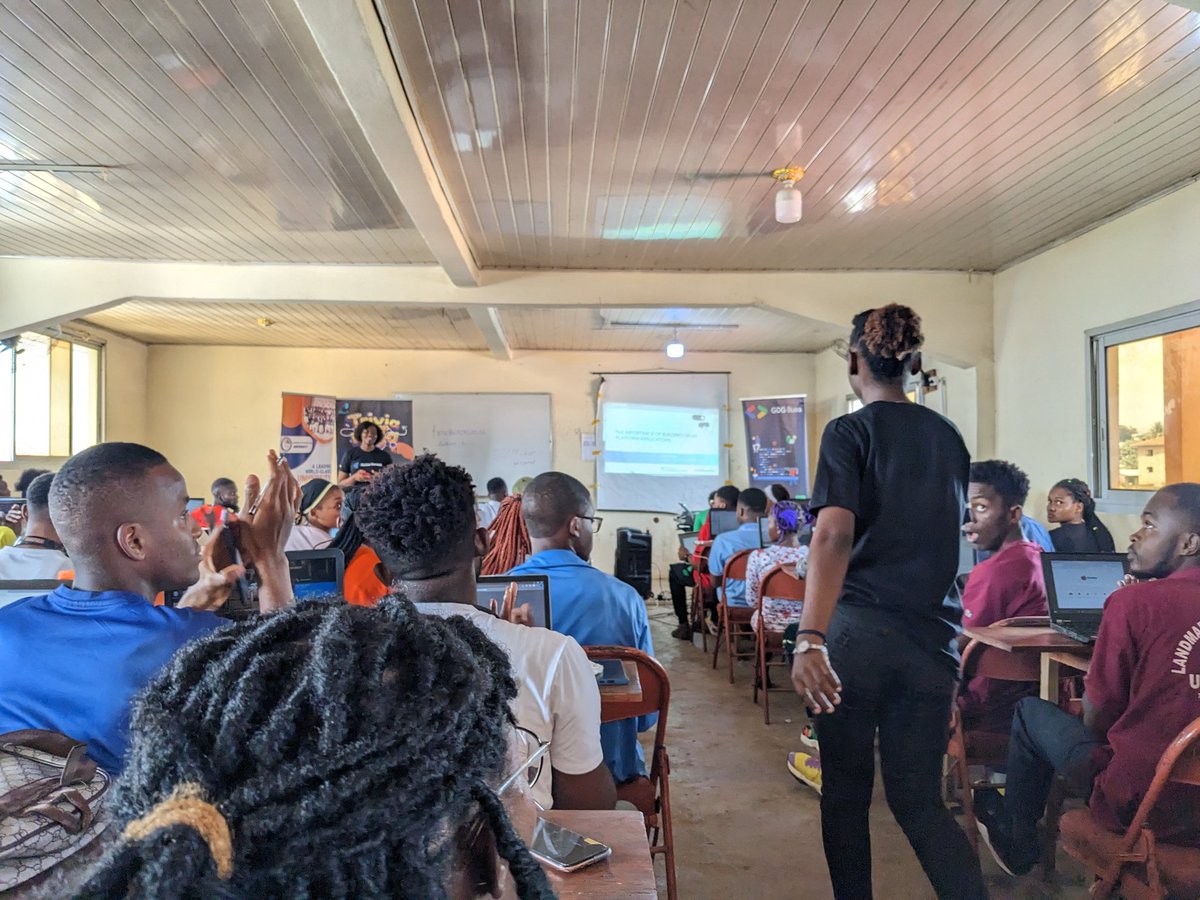 GDG Buea 🇨🇲🧑‍💻👩‍💻| #DevFestBuea tweet media