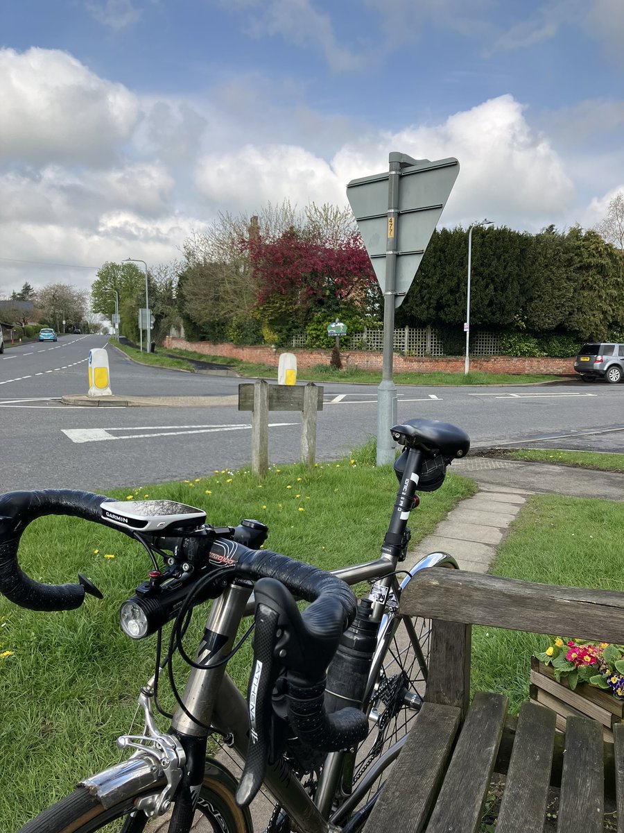 kevinsm20002000's tweet image. Bench bagging at 80k for a sandwich