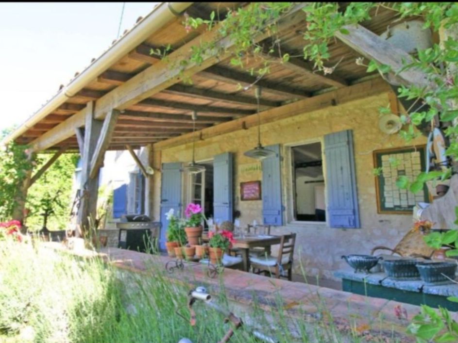Lescaulins's tweet photo. Les Caulins Gourmet Breaks and Holidays 2024 John &amp; Emma in France - https://t.co/CFiR2gzyXg https://t.co/THk5j6BTWy