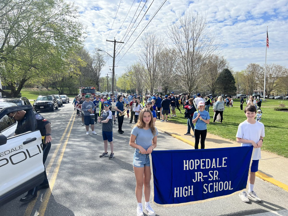 MrBeaudry1's tweet photo. Volunteer band students played in the Hopedale Opening Baseball day parade today! Thanks to all those who met early to prepare! https://t.co/xCeBibjn4v