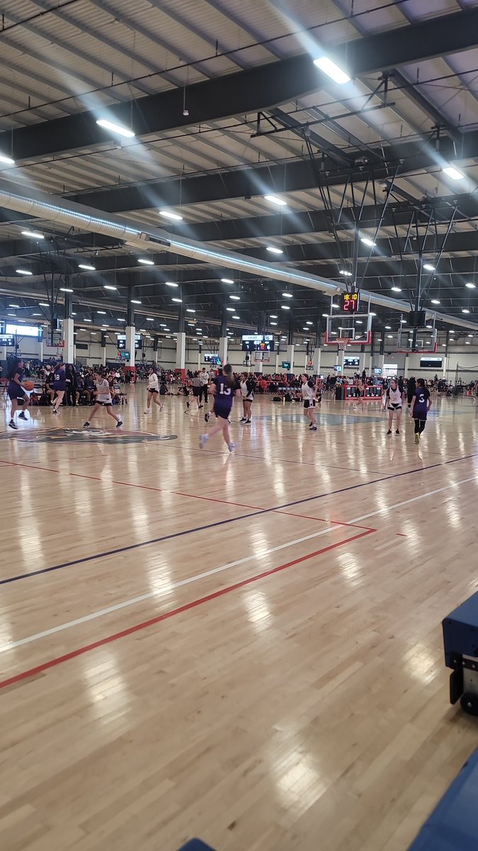 Checking out the <a href="/azelitebball/">Arizona Elite Girls Basketball</a> Spring Tip Off with a 8am game in the 16u division. Southwest Swish vs AZ LEAgends. @BellBankPark is a great facility that's for sure. @LEGACYSPORTSAZ @Just4Hoopin <a href="/PrepHoopsAZ/">Prep Hoops Arizona</a> <a href="/PGHArizona/">Prep Girls Hoops Arizona</a>