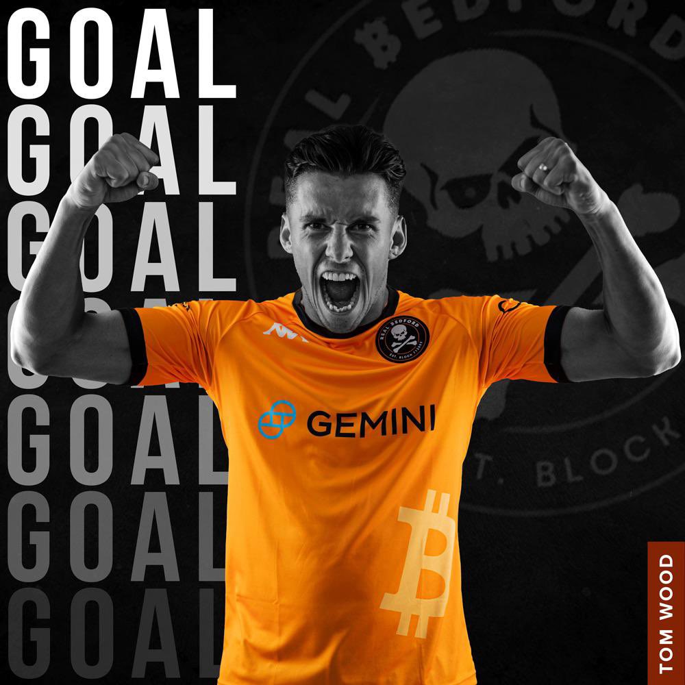 realbedford's tweet photo. 🏴‍☠️ GOAL 71’ 🏴‍☠️

The skipper is at it now! Woody scores a header 💪

[6-0]

#UpThePirates | #BEDvsTHA https://t.co/qI7BaaA7kF