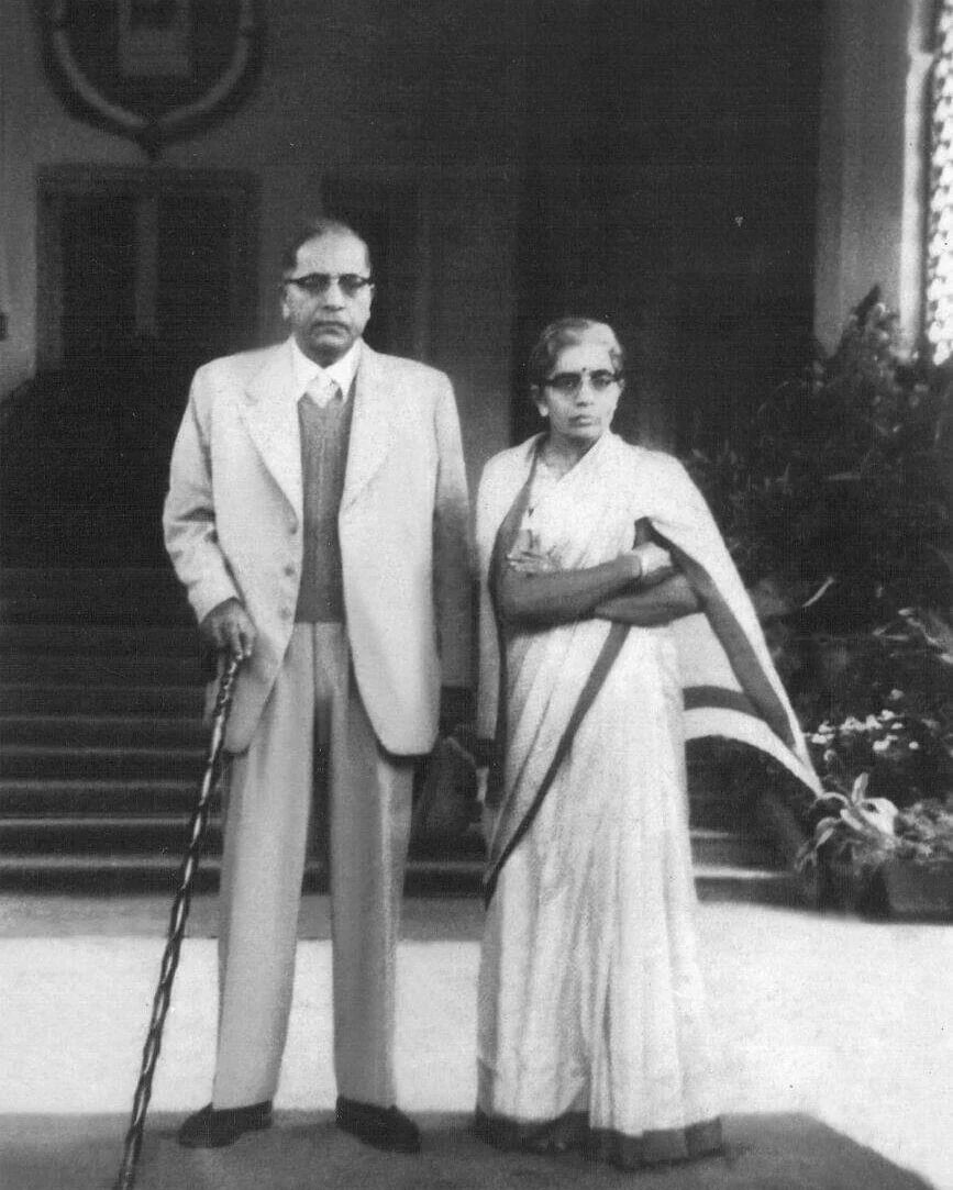 888Nilesh's tweet photo. Today in History. 
On 15 April, 1948 Babasaheb and Maisaheb got married.
💙 #JaiBhim 💙 https://t.co/NHmDR1K5vP