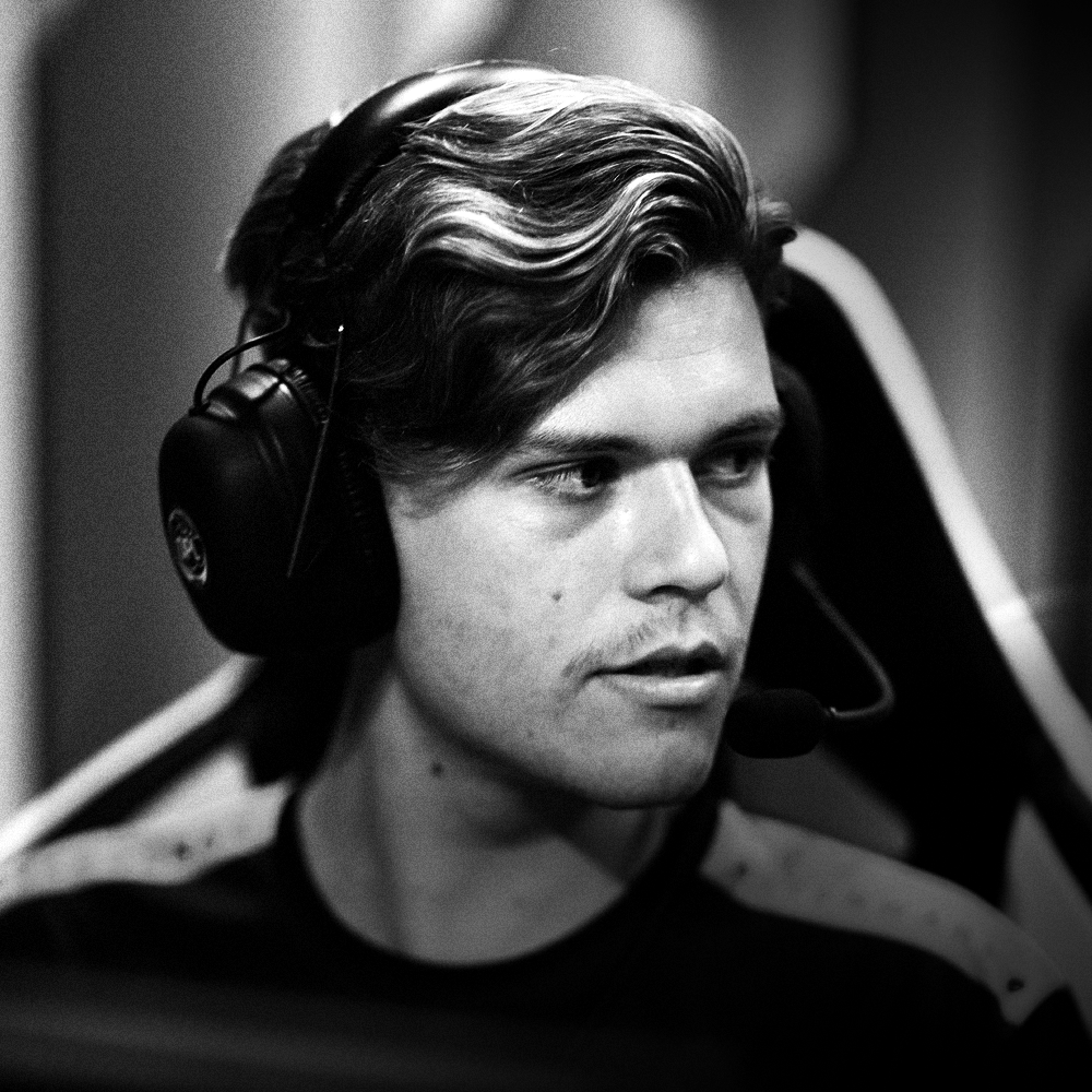 jinjoxyz🦭 (@jinjoxyz) on Twitter photo F/A Looking for ADC opportunities for summer 23'.
Vocal contributor regarding map openings & objective setup.
- 1x PRM 1x NLC 🏆🏆
- 2x EMEA Groups
- multiseason challenger EUW
- EU/AU passport holder
- VOD analysis upon request
contact: dm / <a href="/achieveminds/">Achieveminds</a> 👊 F/A Looking for ADC opportunities for summer 23'.
Vocal contributor regarding map openings & objective setup.
- 1x PRM 1x NLC 🏆🏆
- 2x EMEA Groups
- multiseason challenger EUW
- EU/AU passport holder
- VOD analysis upon request
contact: dm / <a href="/achieveminds/">Achieveminds</a> 👊