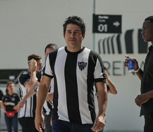 fredfrm's tweet photo. O Galo Doido e seu criador 

📸Pedro Souza/CAM https://t.co/yOASHiaQM5