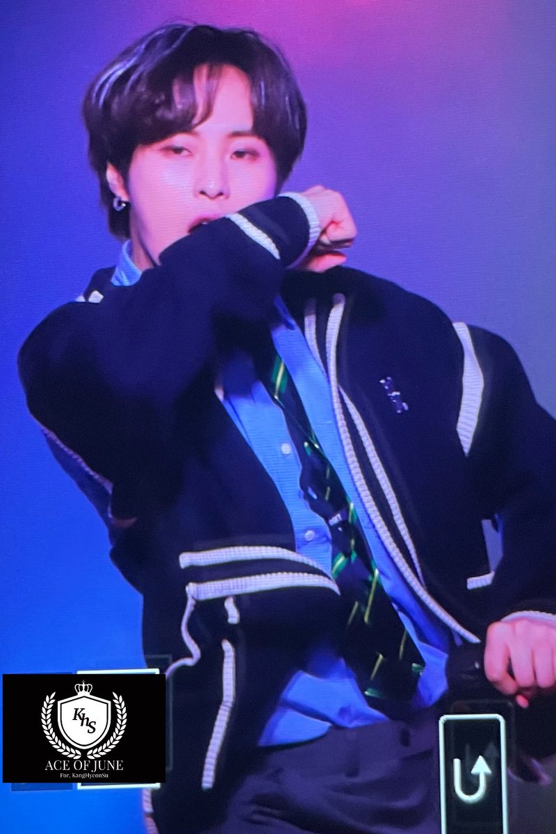 aceofjune_khs's tweet photo. [PRE]230415 2부

🥹🫶🏻

#현수 #강현수 #우리의_히어로 #NIK #니크 #ヒョンス https://t.co/cwVUGjPIkn