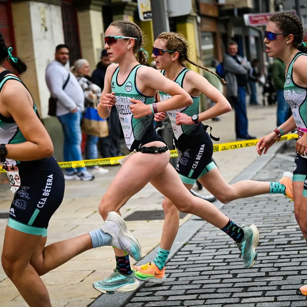 Federació de Triatló de la Comunitat Valenciana (@triatlocv) on Twitter photo CAMPEONATO ESPAÑA DUATLÓN CONTRARRELOJ - LIGA TALENTO
🙌🏼Enhorabona <a href="/CEABetera/">Club Triatló CEA Bétera</a>!
Equip femení 🥈
#FETRIAvilés CAMPEONATO ESPAÑA DUATLÓN CONTRARRELOJ - LIGA TALENTO
🙌🏼Enhorabona <a href="/CEABetera/">Club Triatló CEA Bétera</a>!
Equip femení 🥈
#FETRIAvilés