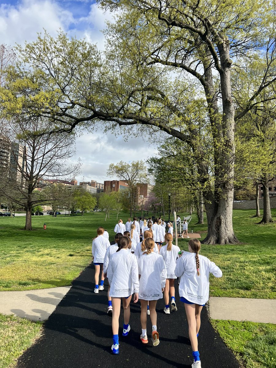 SLSGECNLRLGirls's tweet photo. 2009s and 2010s getting ready for their games today against KC Fusion with a team walk and stretch! Looking forward to a good day and hoping the 🌧️ stays away! ⚽️ 

#WeAreScottGallagher https://t.co/reNeJ6dfeO