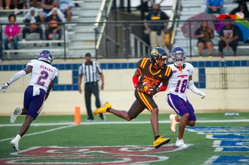 11era__'s tweet photo. Extremely thankful for the time I was able to spend at Grambling. Thank you for allowing me to play football and receive a degree. With that being said I have entered the transfer portal as a graduate transfer with 2 years remaining. 88signingout✍️ https://t.co/neBhd14hRH